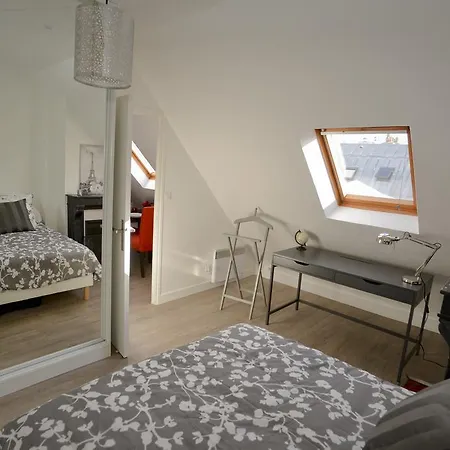 Elysee Charming Flat